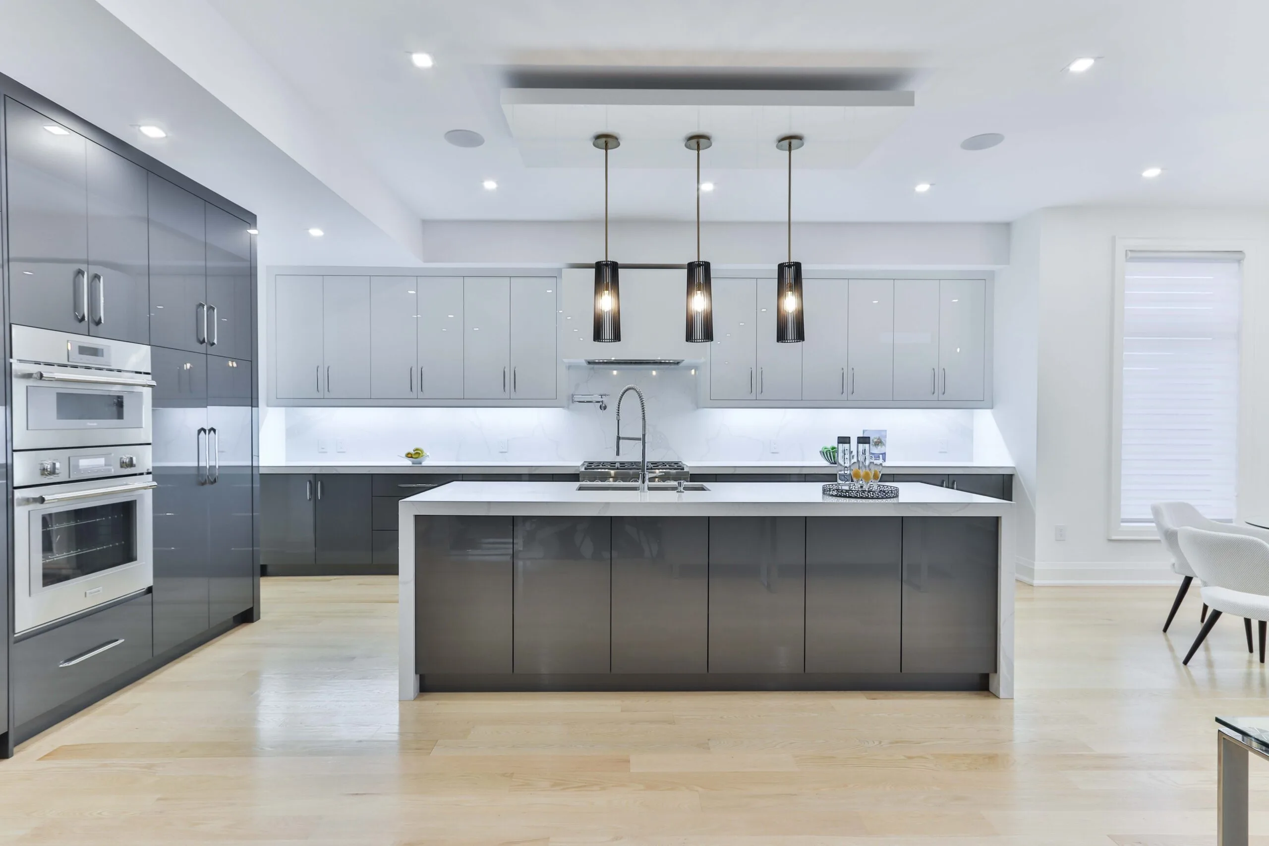 Top Color Combinations for Modern Kitchens in Apartments